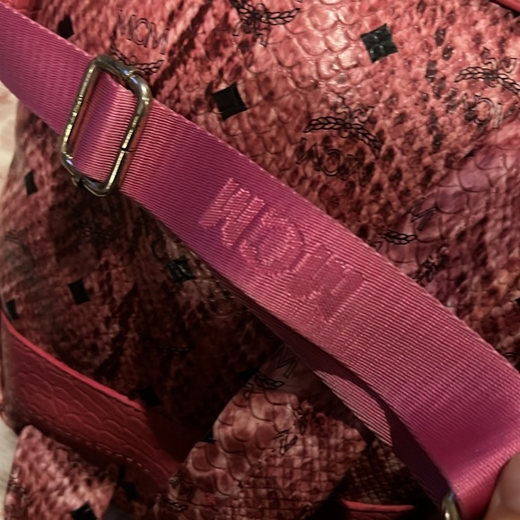 MCM BACKPACK - Picture 3 of 9